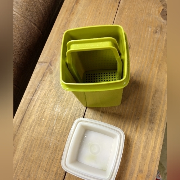 Vintage Tupperware Avocado Green Pickle Keeper Olive Green - Picture 4 of 11